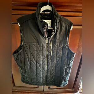 Orvis Men's Dark Quilted Vest